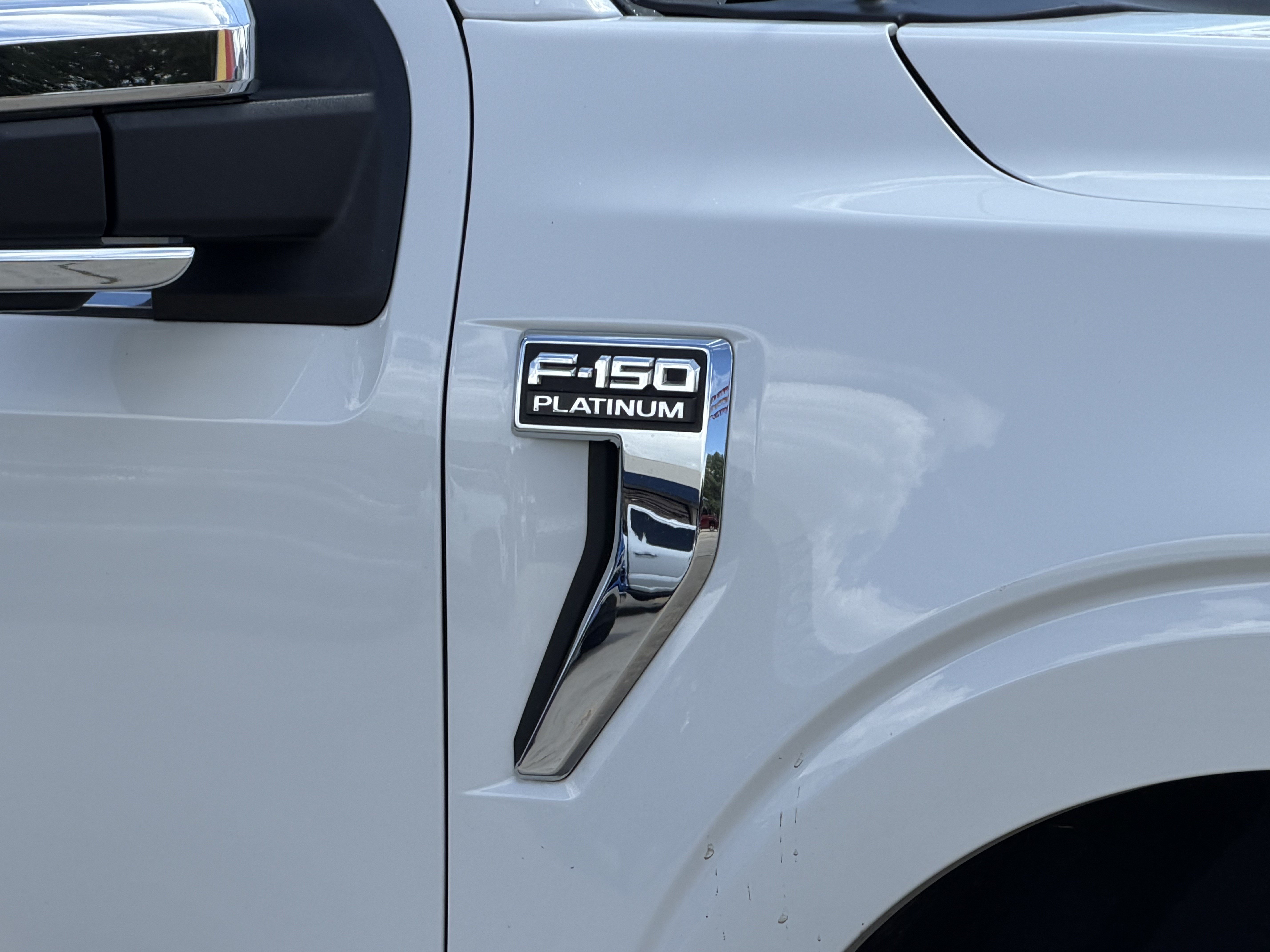 Certified 2022 Ford F150 Platinum w/ Equipment Group 701A High RWD image 4