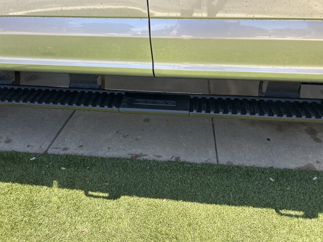 Certified 2022 Ford F250 Lariat AWD/4WD image 12