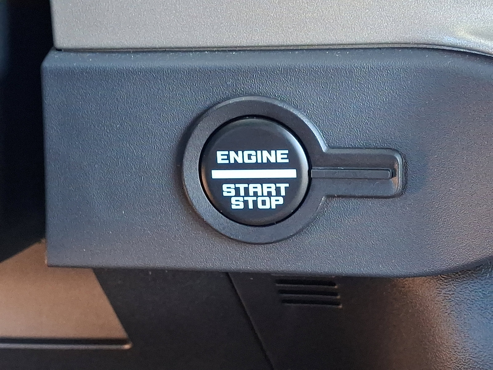 Certified 2025 Ford Bronco Outer Banks AWD/4WD image 25