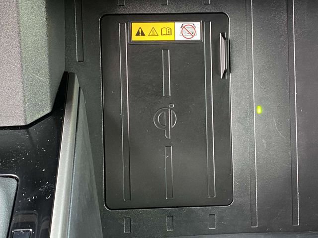 Used 2024 Toyota Tundra Limited image 31