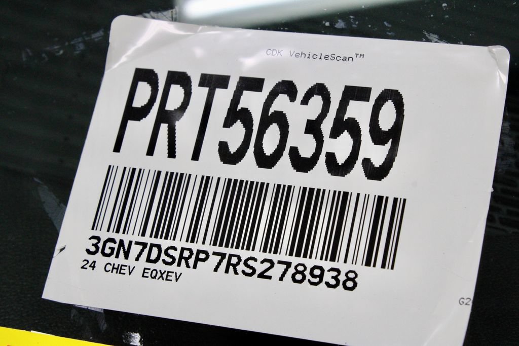 Used 2024 Chevrolet Equinox EV RS FWD image 34