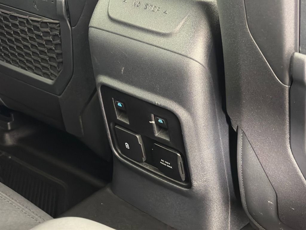 Certified 2024 Ford Bronco Big Bend image 30