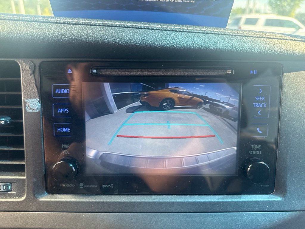 Used 2017 Toyota Sienna Limited FWD image 29