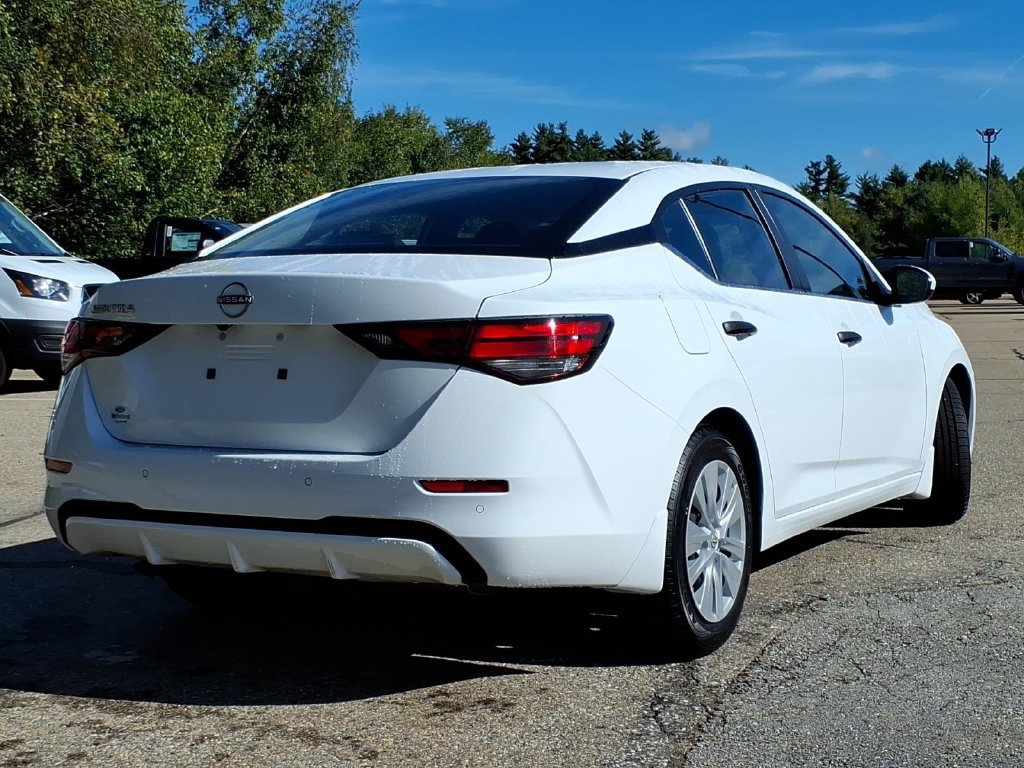 Used 2024 Nissan Sentra S FWD image 4