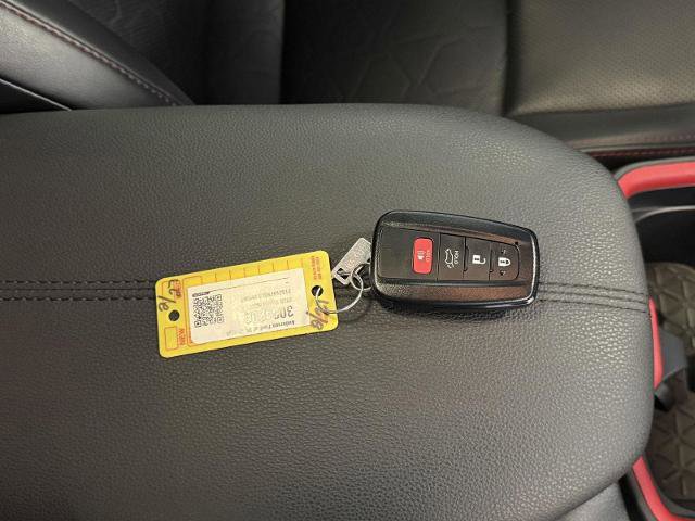 Used 2020 Toyota RAV4 TRD Off-Road w/ TRD Off-Road Weather Package AWD/4WD image 32