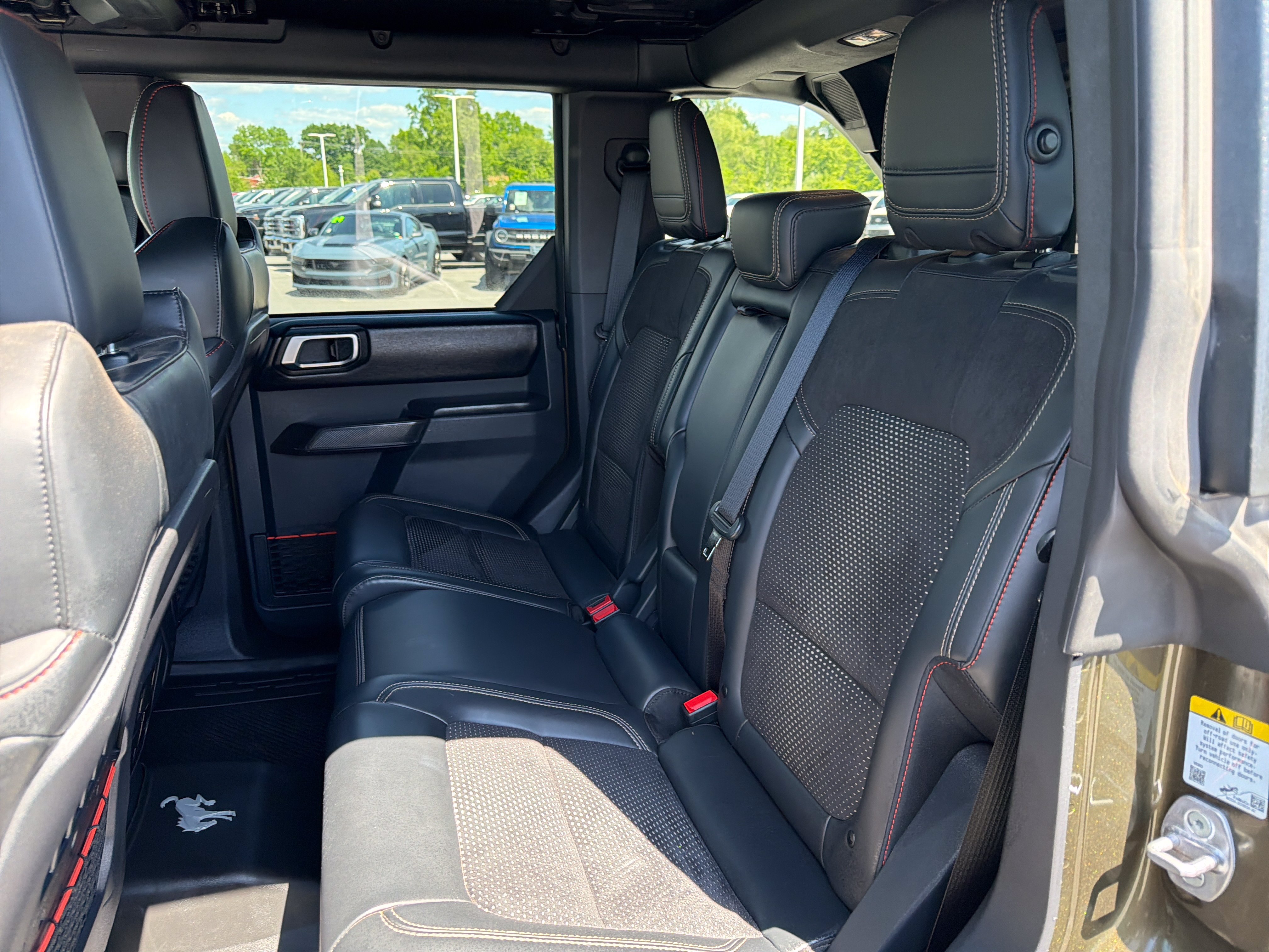 Certified 2024 Ford Bronco Raptor w/ Interior Carbon Fiber Pack 6 AWD/4WD image 13