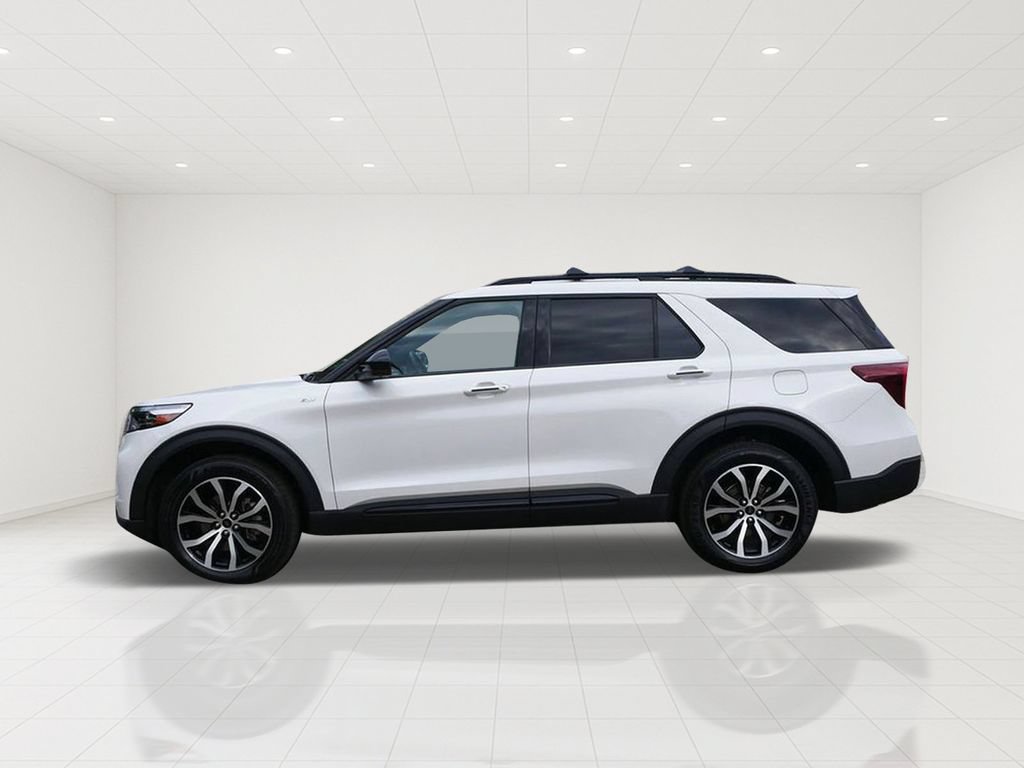Certified 2023 Ford Explorer ST-Line AWD/4WD image 6