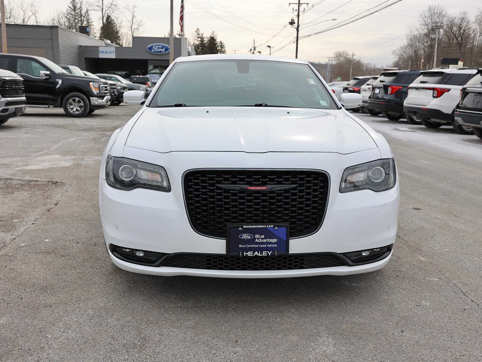 Used 2022 Chrysler 300 S image 2