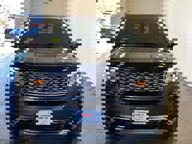 Certified 2019 Ford Explorer Platinum image 3