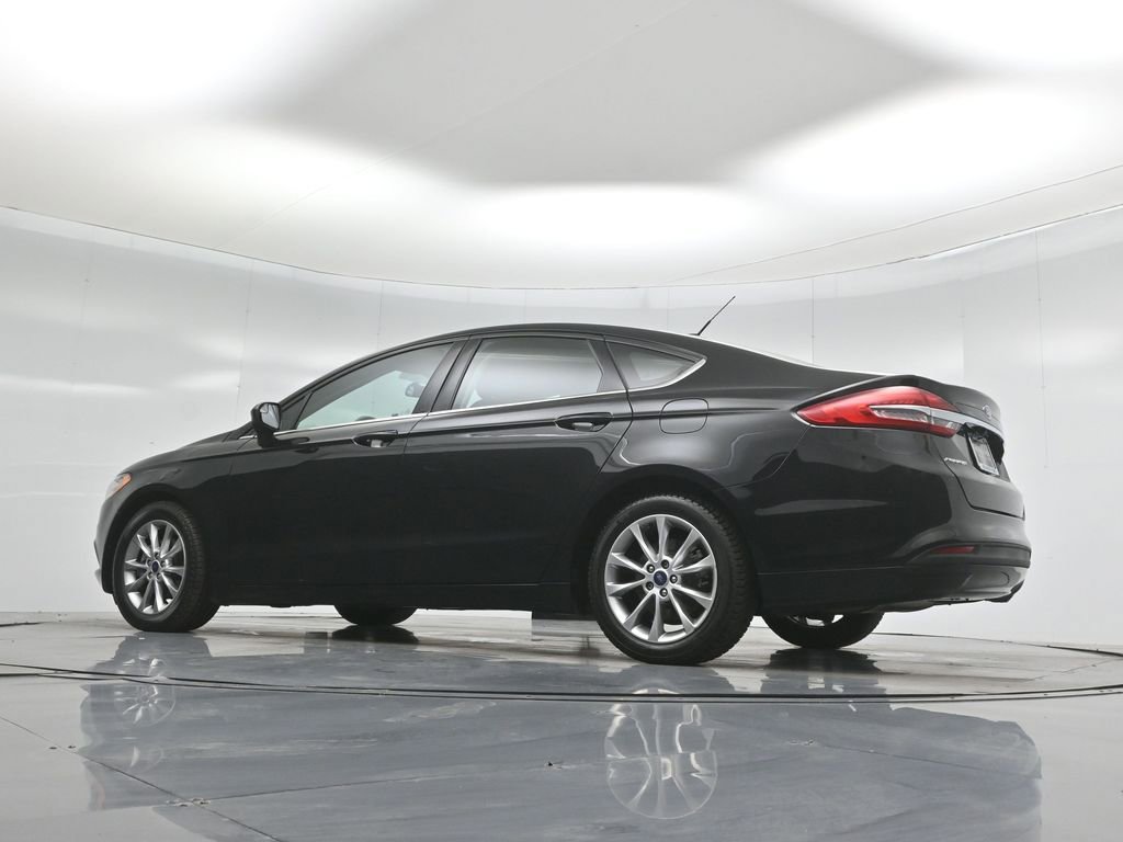 Certified 2017 Ford Fusion SE image 50