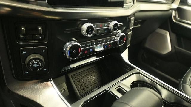 Certified 2025 Ford F150 Platinum w/ Equipment Group 702A High AWD/4WD image 18