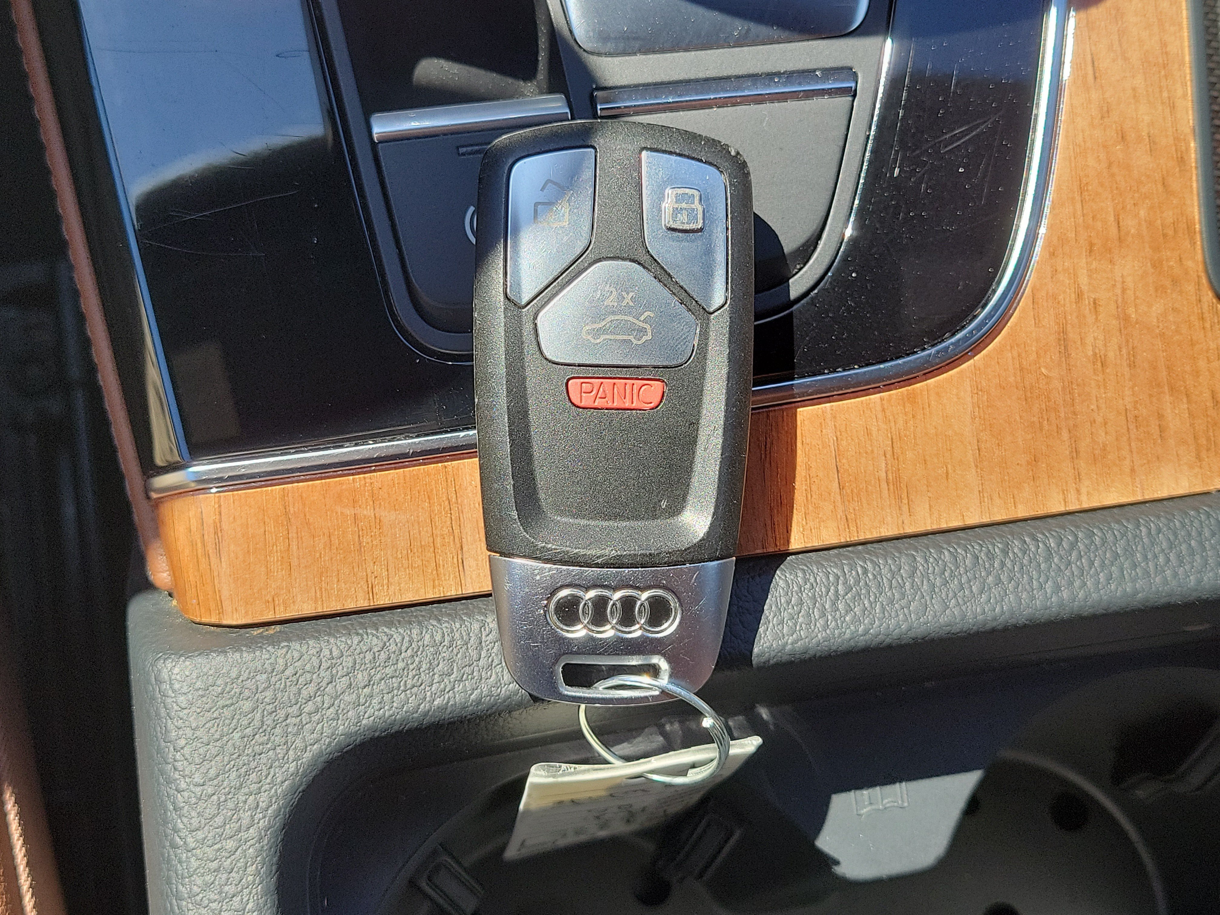 Used 2023 Audi Q5 2.0T Premium Plus AWD/4WD image 29