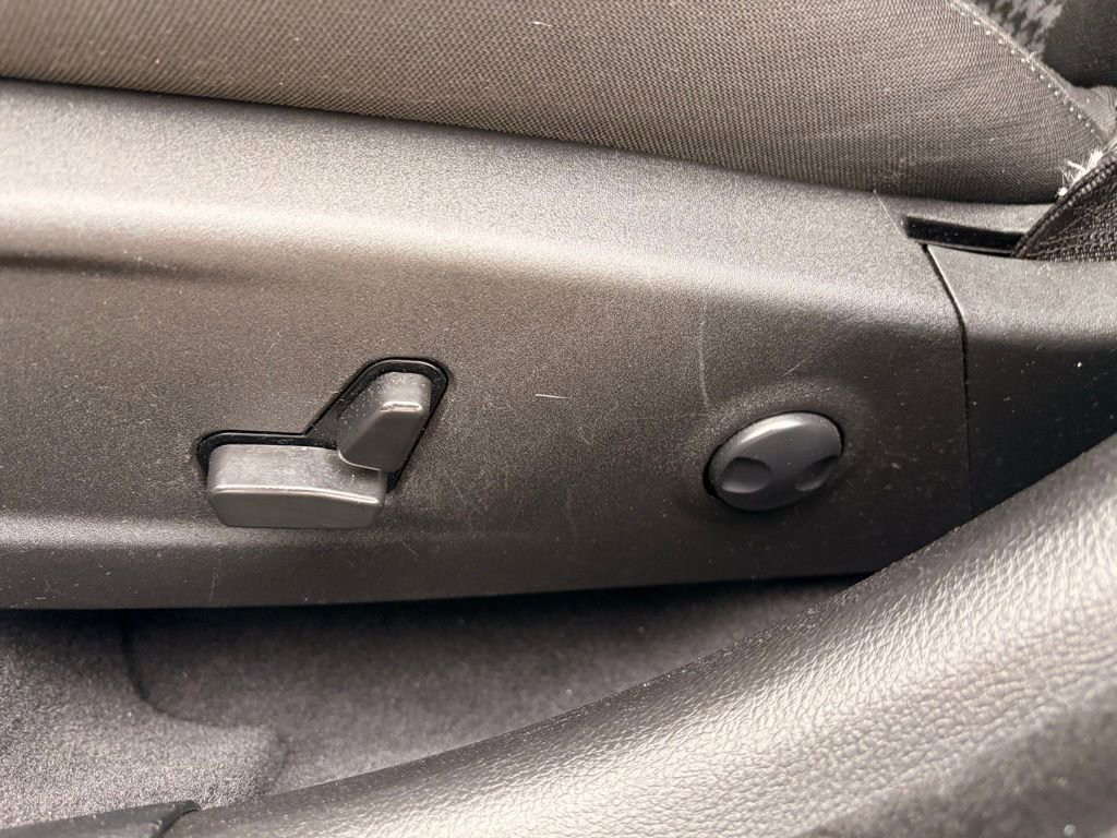 Used 2023 Dodge Charger GT image 13