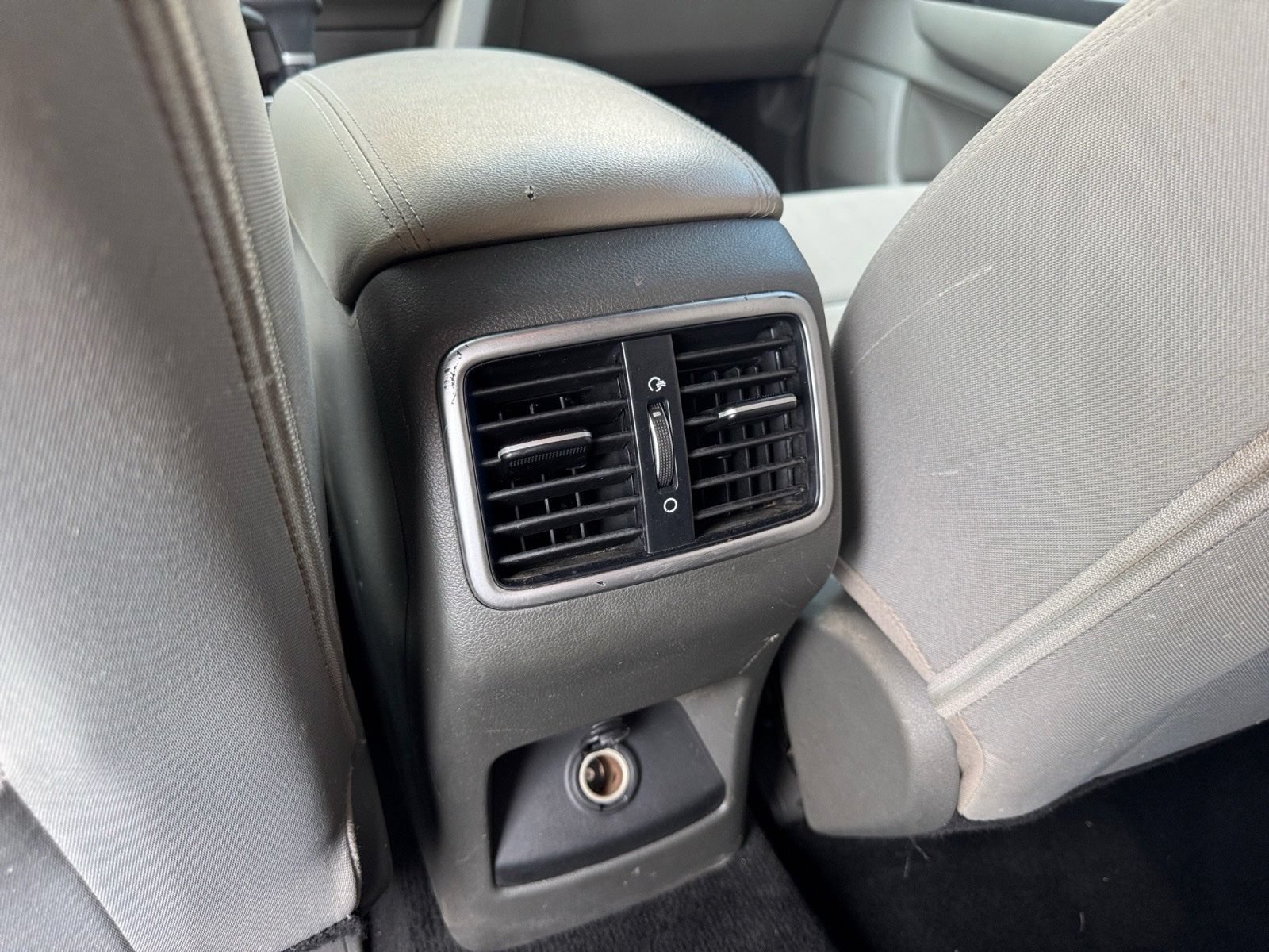 Used 2019 Kia Sportage LX FWD image 17