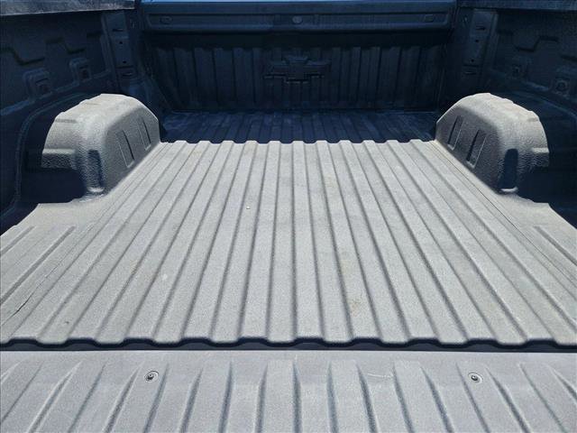 Used 2024 Chevrolet Silverado 1500 LT Trail Boss w/ Convenience Package II image 9