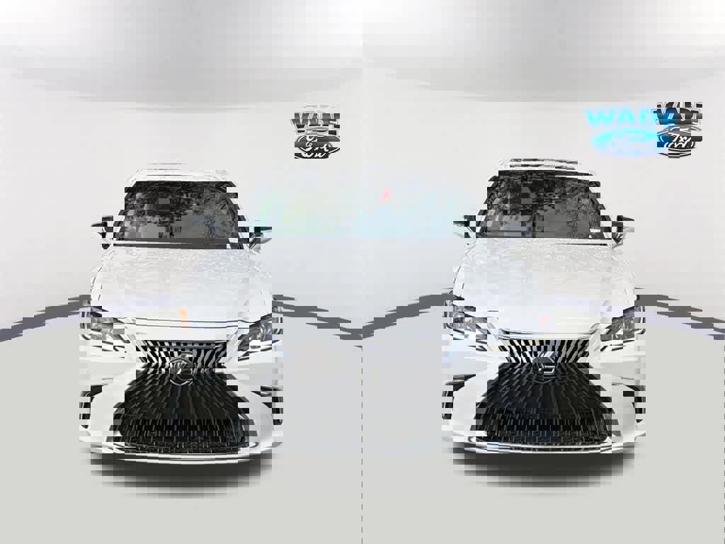 Used 2020 Lexus ES 350 image 2