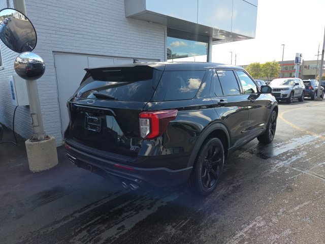 Certified 2021 Ford Explorer ST w/ Equipment Group 401A AWD/4WD image 6