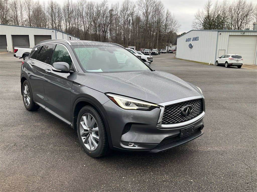 Used 2021 INFINITI QX50 Luxe image 3