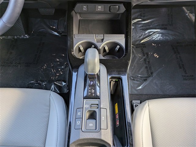 Used 2023 Toyota Prius XLE image 17