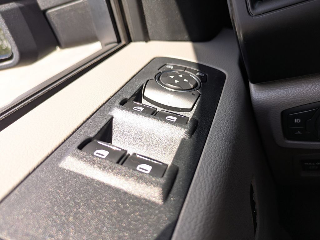 Certified 2019 Ford F150 XL w/ Equipment Group 101A Mid AWD/4WD image 21