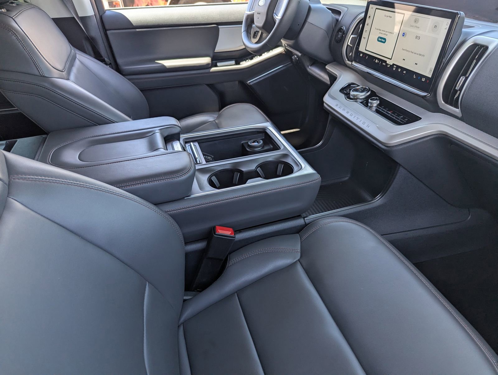 Certified 2025 Ford Expedition Active AWD/4WD image 11