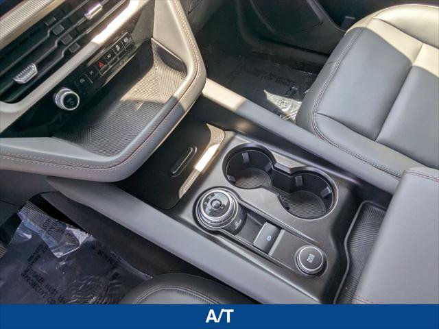 Certified 2025 Ford Explorer Active w/ Active Comfort Package RWD image 18