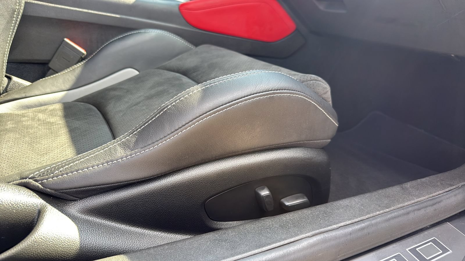 Used 2023 Chevrolet Camaro SS RWD image 23