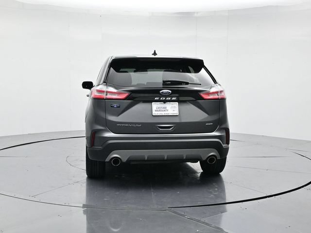 Certified 2022 Ford Edge Titanium AWD/4WD image 8