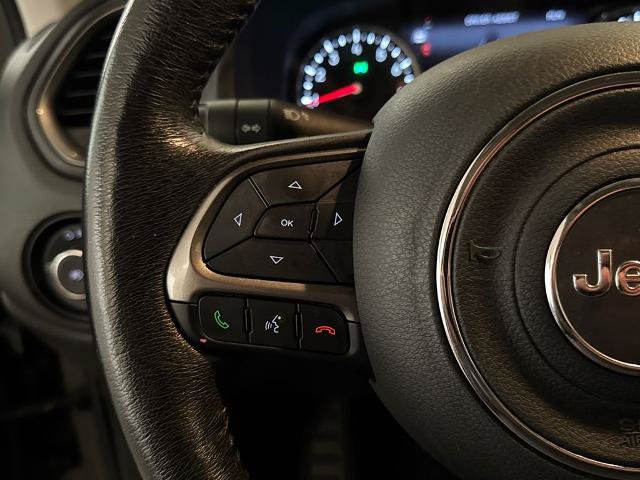 Used 2022 Jeep Renegade Latitude w/ Convenience Group AWD/4WD image 17