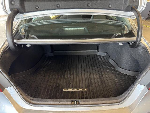 Used 2022 Toyota Camry SE FWD image 36