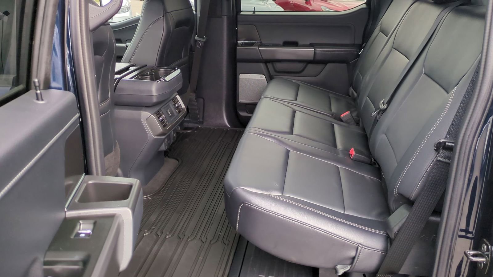 Certified 2024 Ford F150 XLT w/ Equipment Group 303A High image 22