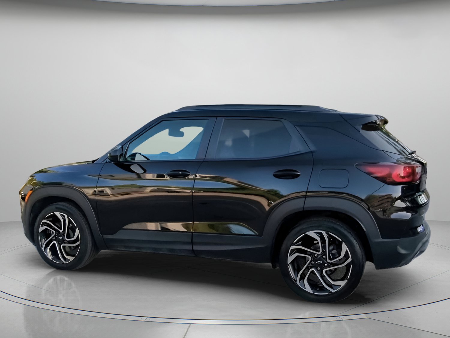 Used 2025 Chevrolet TrailBlazer RS w/ Convenience Package FWD image 18