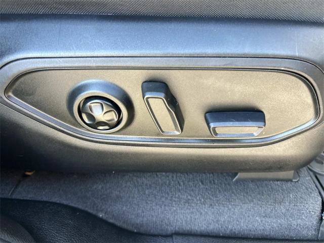 Used 2021 Jeep Grand Cherokee L Limited w/ Trailer Tow Group (B) image 23