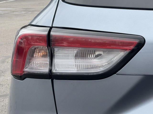 Certified 2022 Ford Escape SE w/ Cold Weather Package image 11