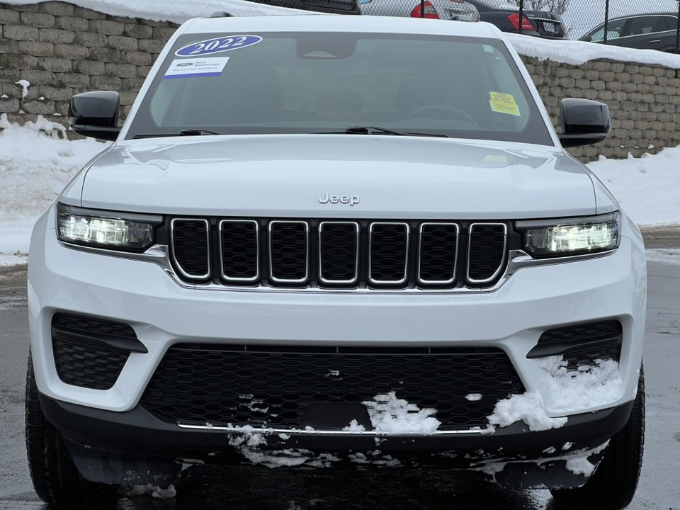 Used 2022 Jeep Grand Cherokee Laredo w/ Luxury Tech Group I image 34