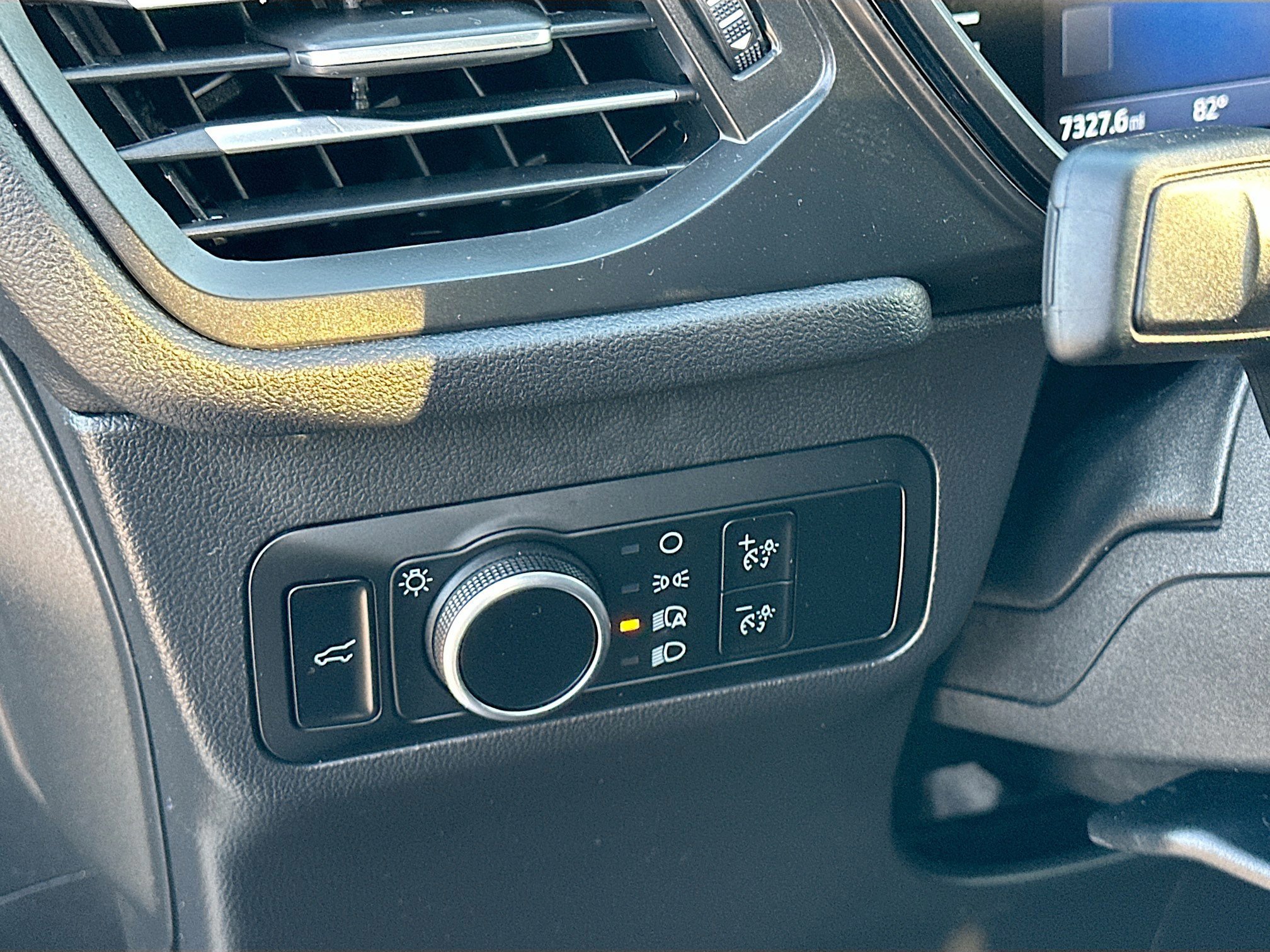 Certified 2024 Ford Escape ST-Line w/ Tech Pack #1 image 10