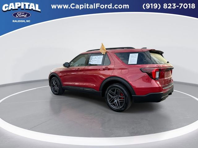 Certified 2025 Ford Explorer ST-Line w/ Premium Package AWD/4WD image 6