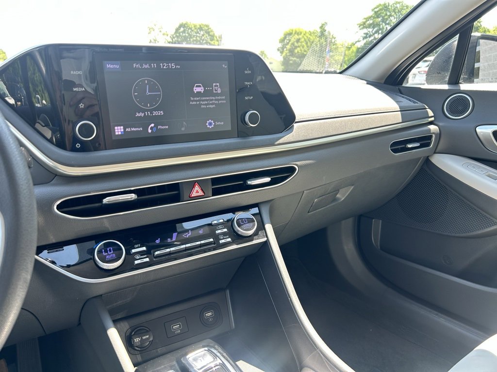 Used 2022 Hyundai Sonata SEL w/ Cargo Package image 7