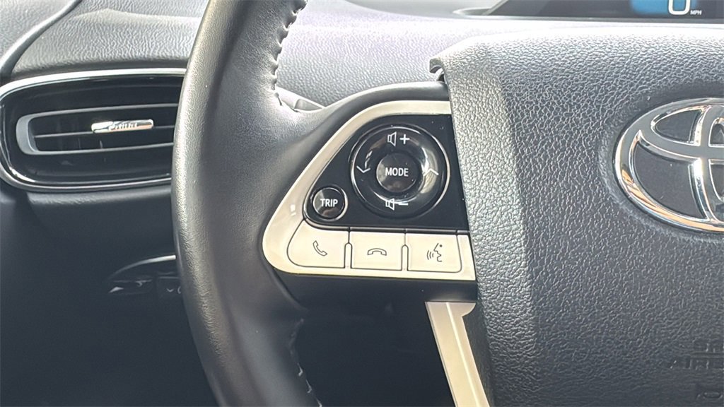 Used 2019 Toyota Prius Prime Premium image 13