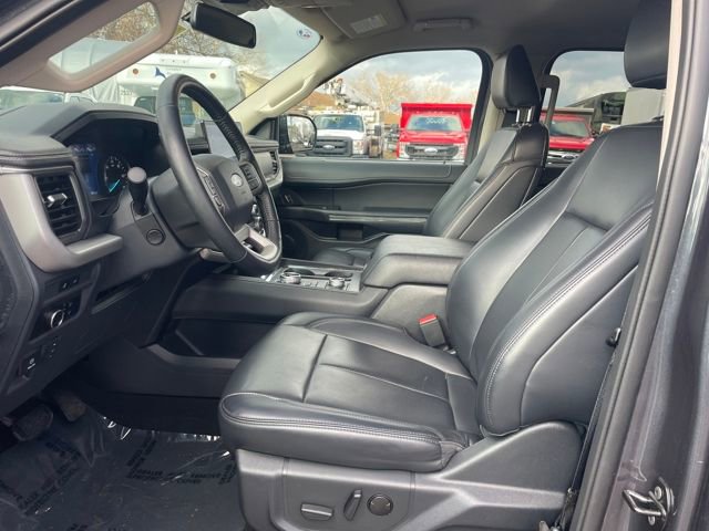 Certified 2024 Ford Expedition XLT image 16