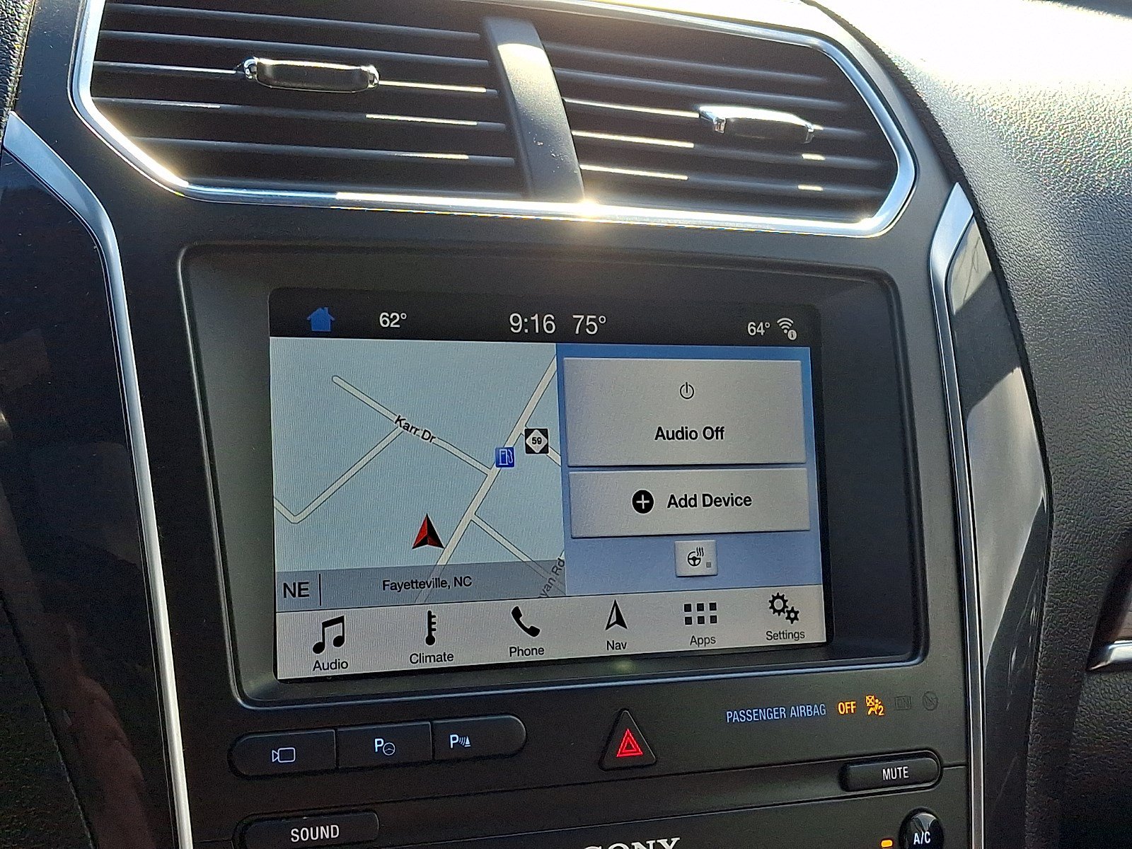 Certified 2019 Ford Explorer Limited w/ Ford Safe & Smart Package FWD image 16