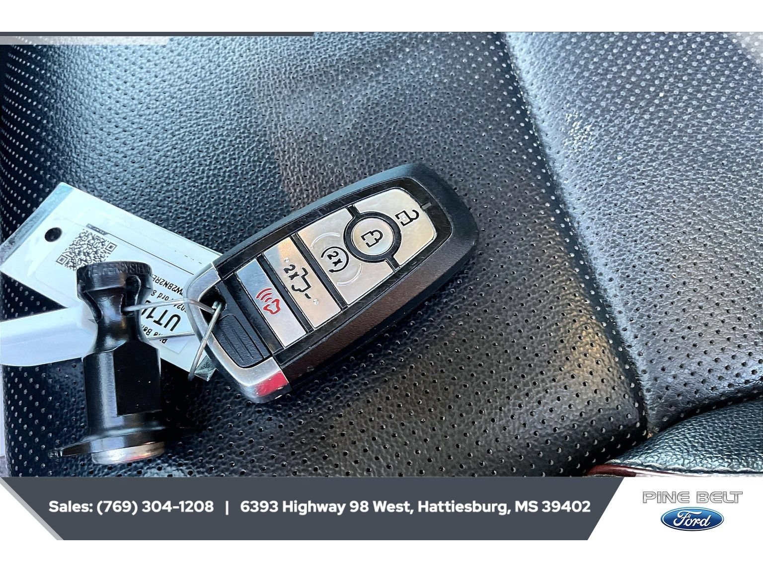 Certified 2024 Ford F250 Lariat w/ Chrome Package AWD/4WD image 9