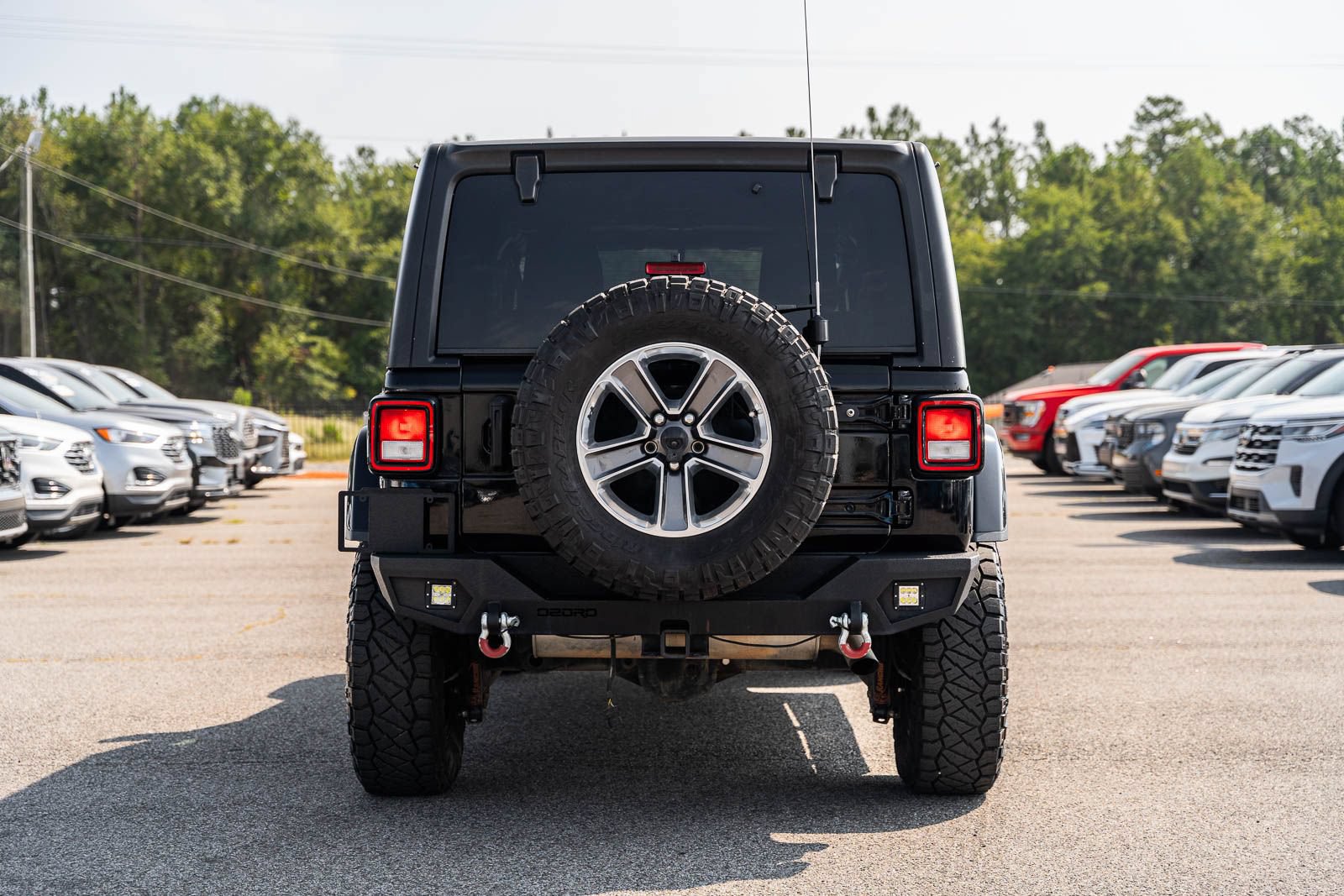 Used 2021 Jeep Wrangler Unlimited Sahara AWD/4WD image 6
