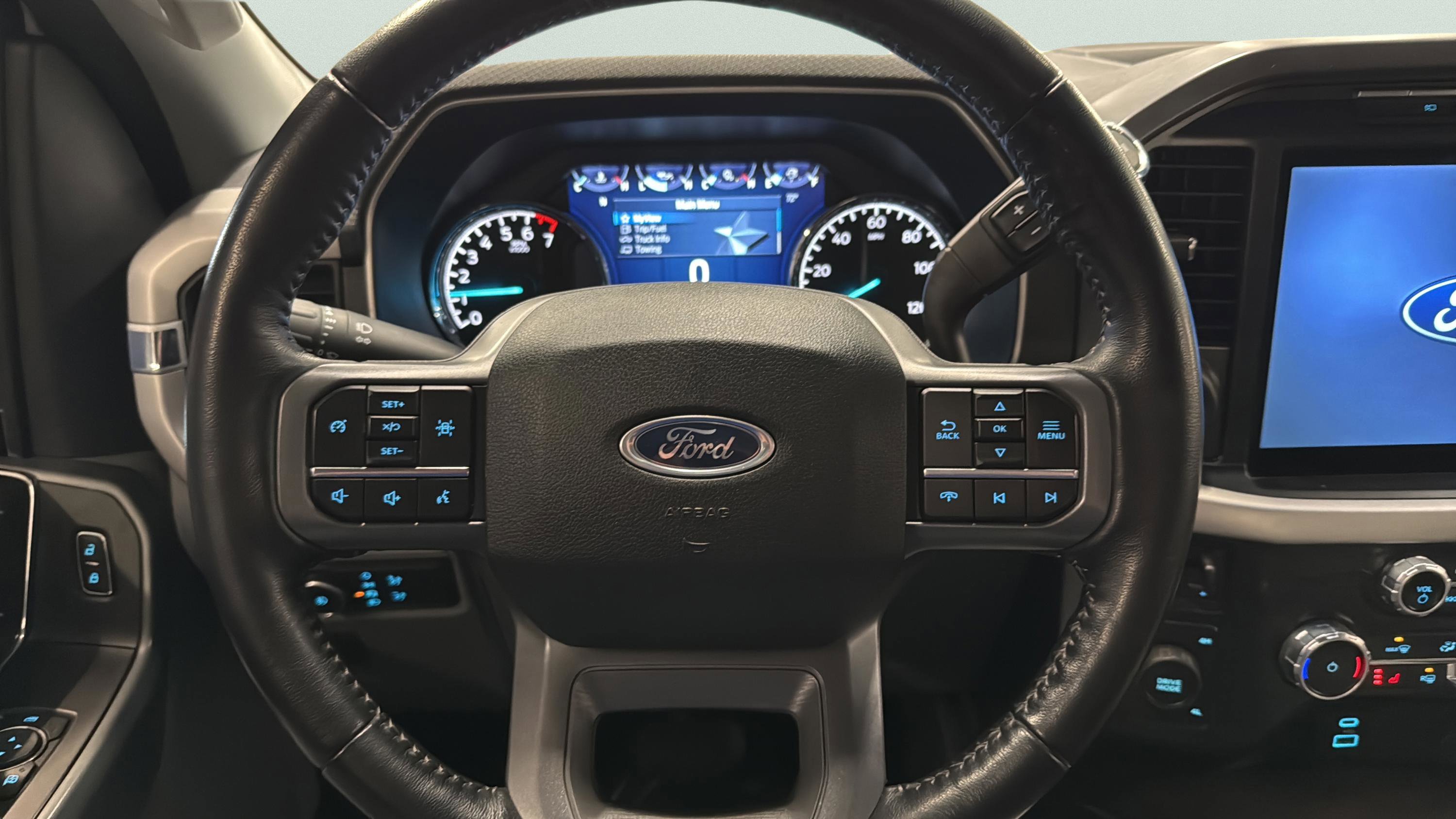 Certified 2022 Ford F150 XLT w/ Equipment Group 302A High image 21