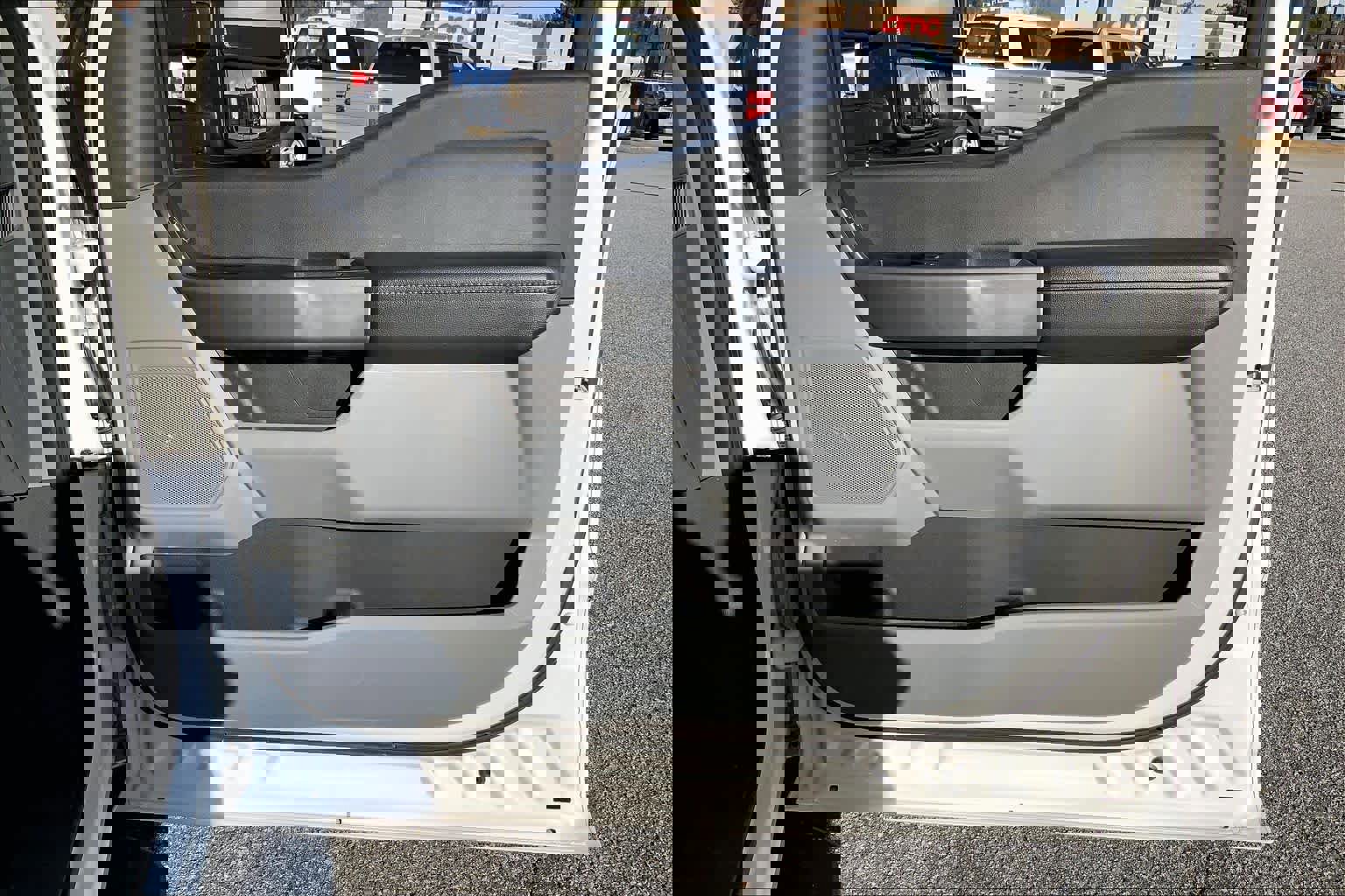 Certified 2025 Ford F350 XLT image 20