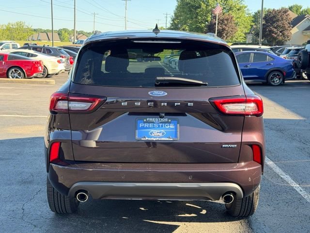 Certified 2023 Ford Escape ST-Line w/ Tech Pack #1 AWD/4WD image 6