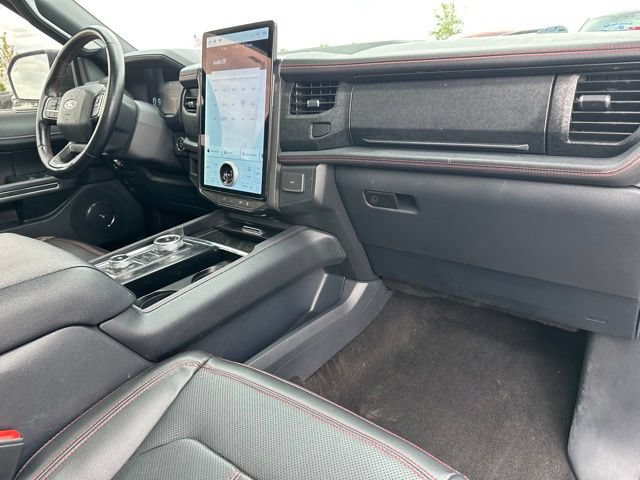 Certified 2022 Ford Expedition Limited AWD/4WD image 9