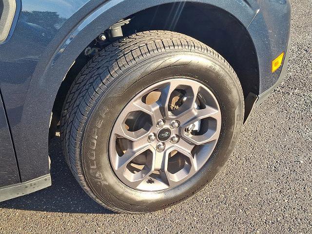 Certified 2022 Ford Maverick XLT w/ Equipment Group 300A Standard image 8