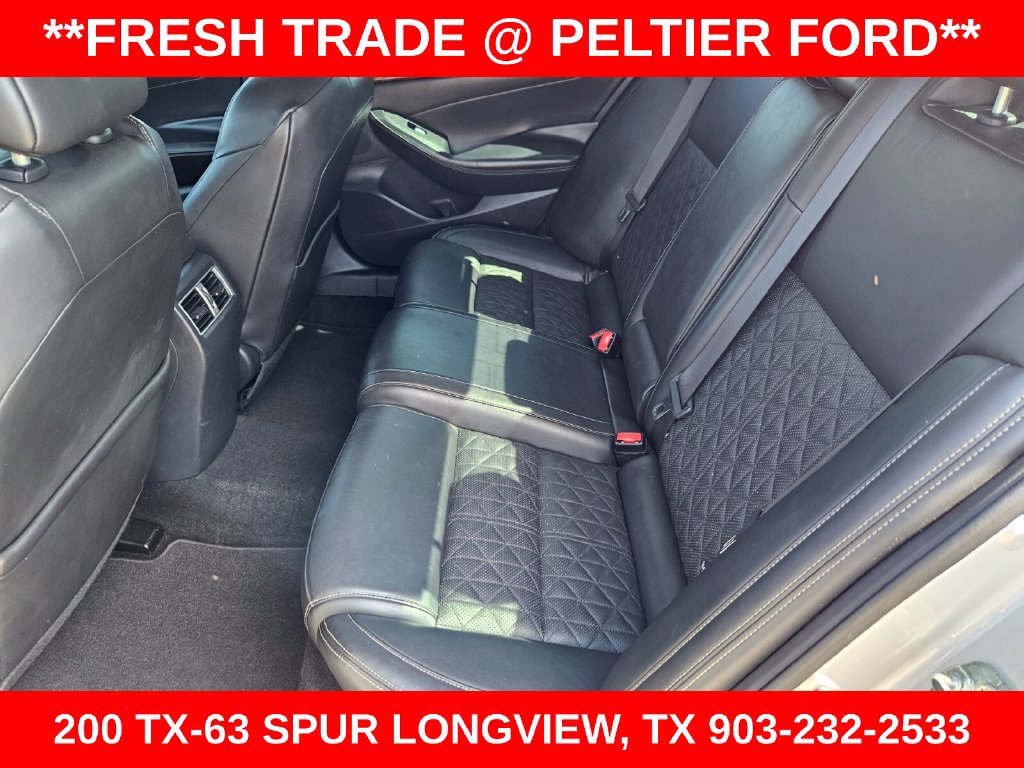 Used 2017 Nissan Maxima Platinum FWD image 20
