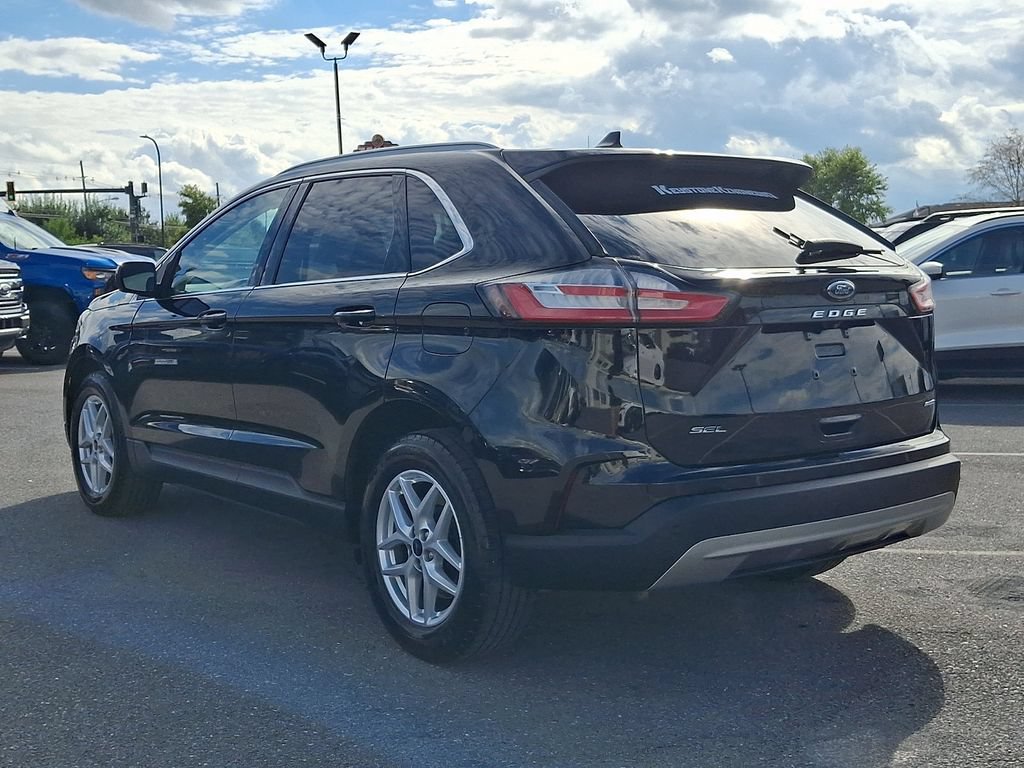 Certified 2021 Ford Edge SEL w/ Convenience Package AWD/4WD image 4